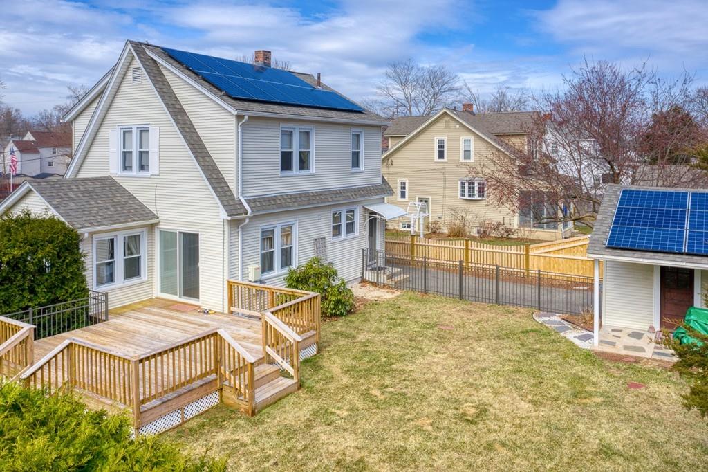 19 Ashbrook Street Springfield, MA 01118 - Photo 3 of 28