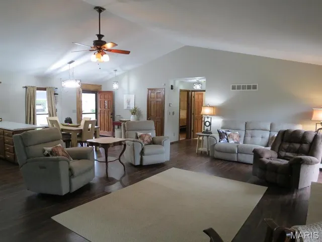 $269,900 | 112 Riverside Drive, Arcadia, MO 63621