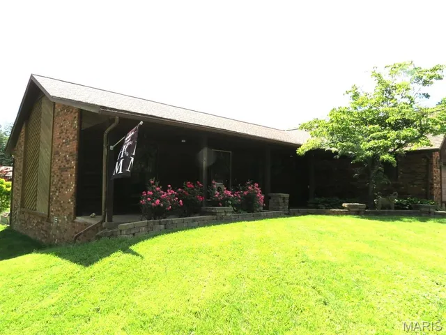 $269,900 | 112 Riverside Drive, Arcadia, MO 63621