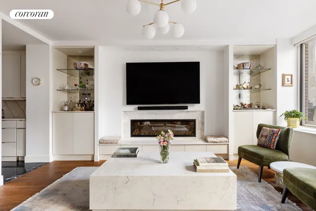 $2,995,000 | 170 East 87th Street, Unit W7C | Upper East Side