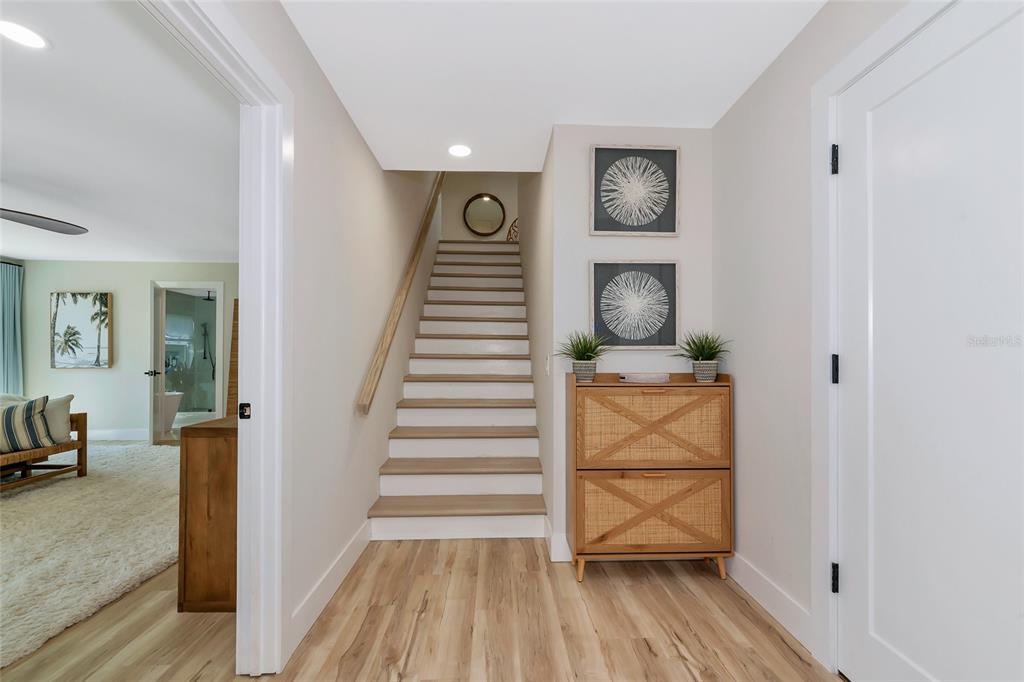 1208 Oak Hammock Road Sarasota, FL 34240 - Photo 34 of 83