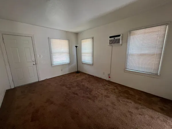 $230,000 | 3244 East Pine Avenue, Fresno, CA 93703