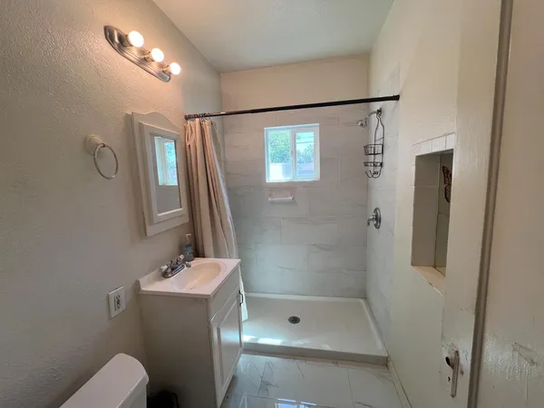 $230,000 | 3244 East Pine Avenue, Fresno, CA 93703