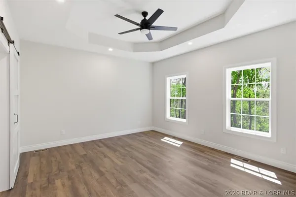 $349,900 | 151 Oak Hill Forest Drive, Eldon, MO 65026