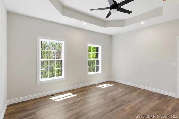 $349,900 | 151 Oak Hill Forest Drive, Eldon, MO 65026