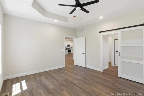 $349,900 | 151 Oak Hill Forest Drive, Eldon, MO 65026