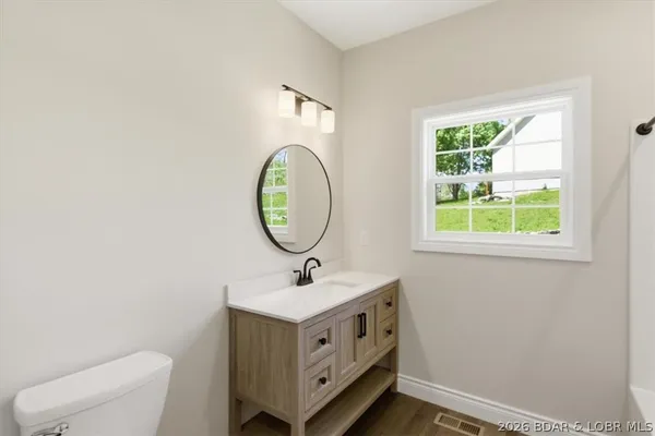 $349,900 | 151 Oak Hill Forest Drive, Eldon, MO 65026
