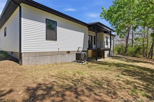 $349,900 | 151 Oak Hill Forest Drive, Eldon, MO 65026