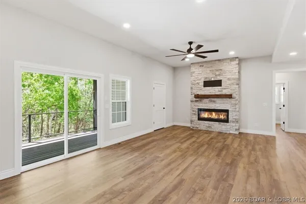 $349,900 | 151 Oak Hill Forest Drive, Eldon, MO 65026