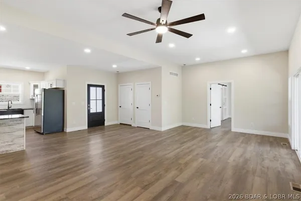 $349,900 | 151 Oak Hill Forest Drive, Eldon, MO 65026