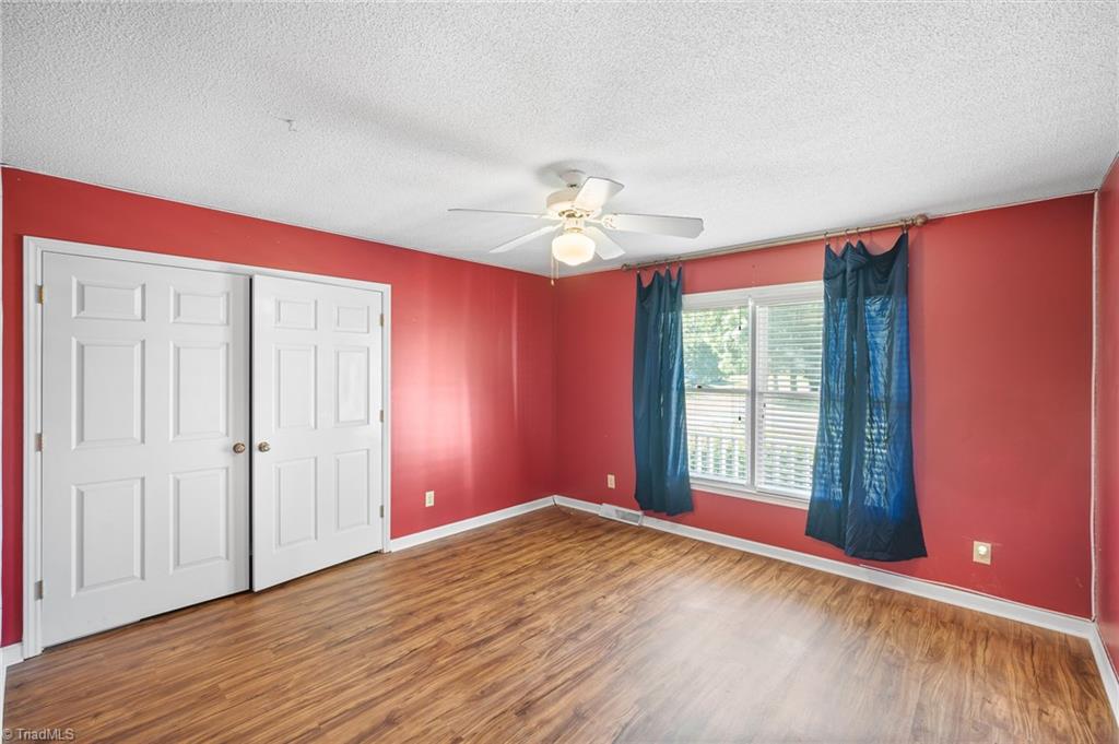 373 Old Farm Road Thomasville, NC 27360 - Photo 15 of 40 Gallery Image 15