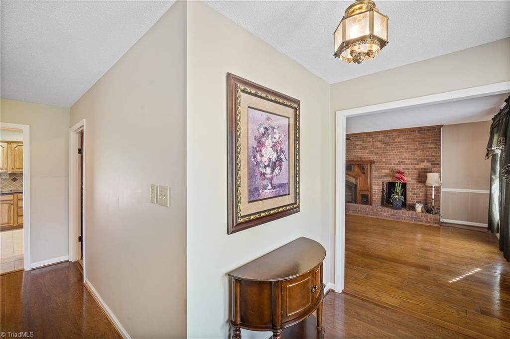373 Old Farm Road Thomasville, NC 27360 - Photo 32 of 40 Gallery Image 32