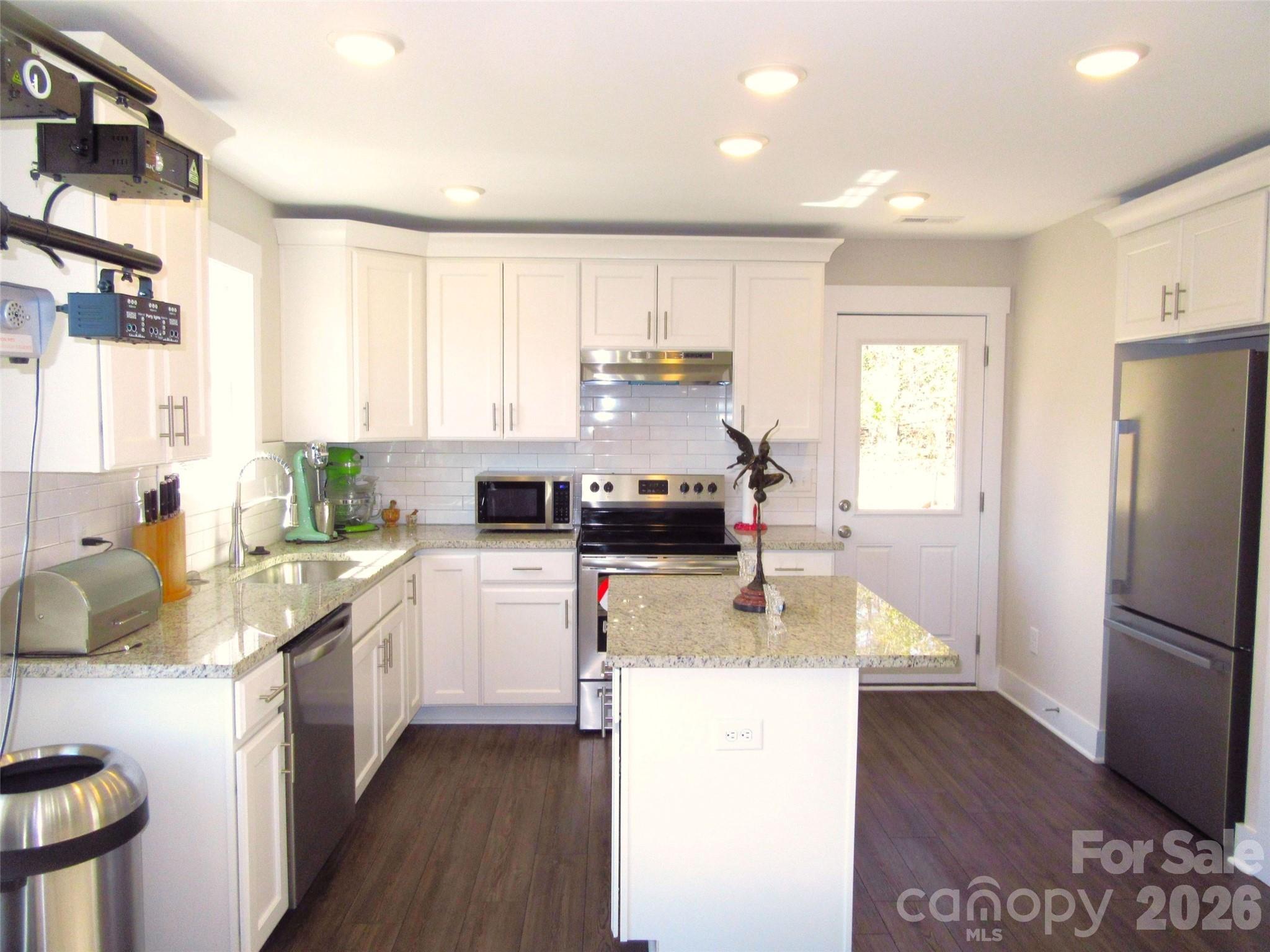 506 Lake Head Road Norwood, NC 28128 - Photo 10 of 27