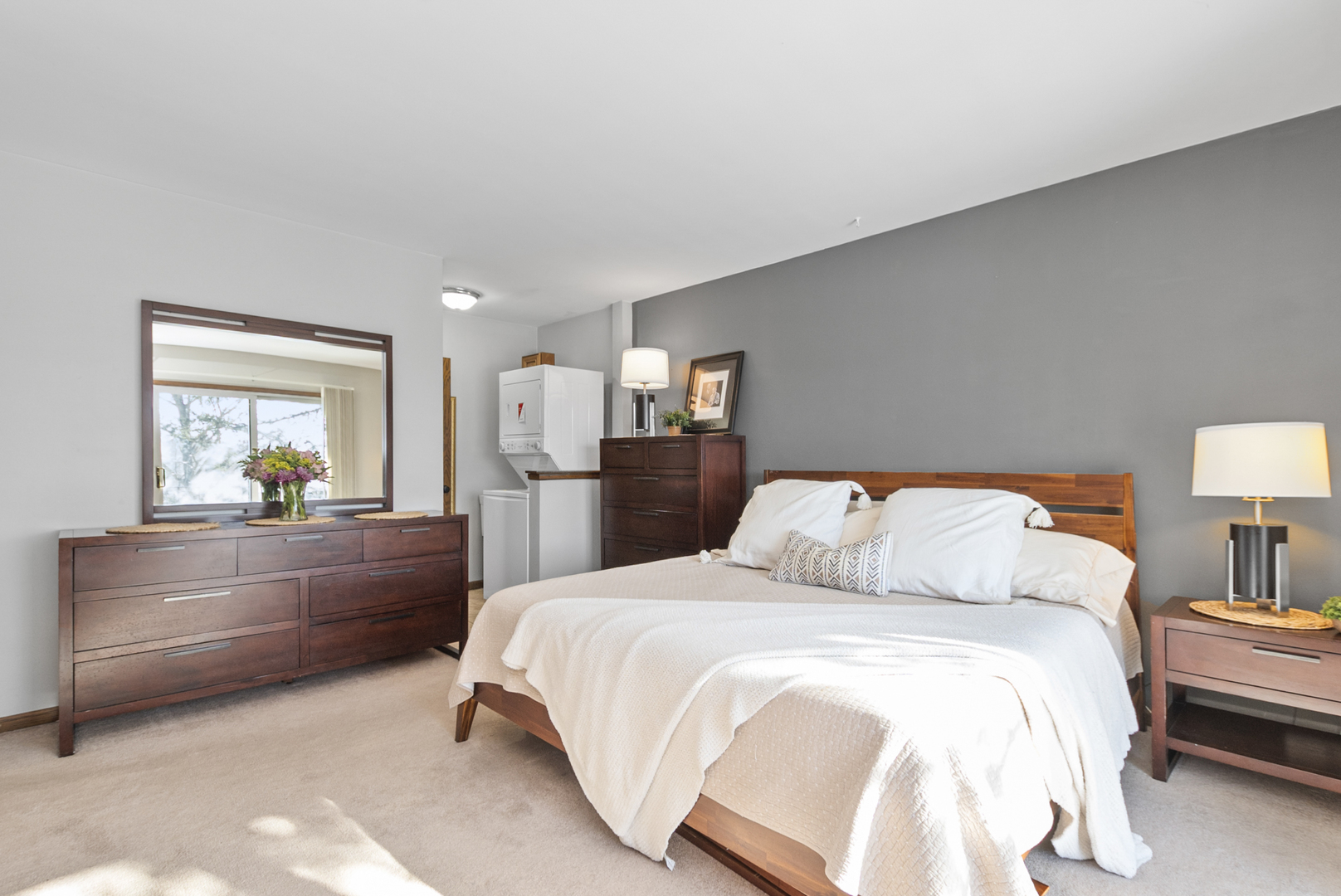 3-n550 Crown Road, Unit 2 Elmhurst, IL 60126 - Photo 12 of 13