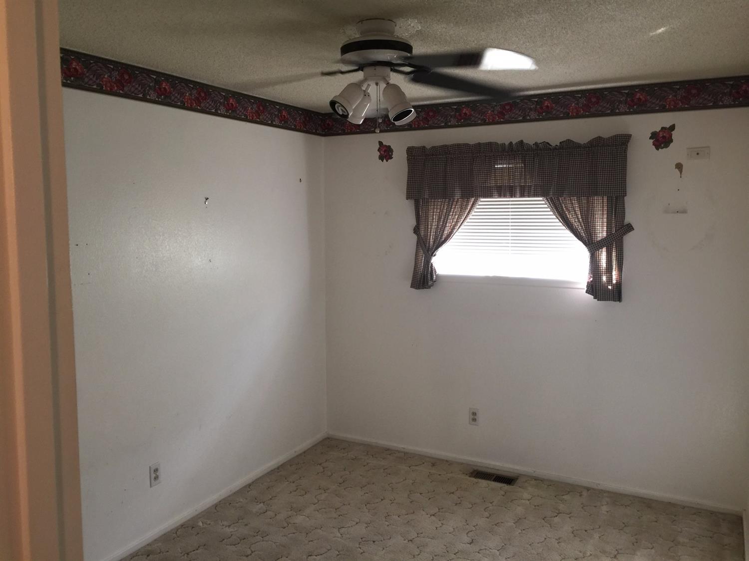 1456 South Hope Avenue Reedley, CA 93654 - Photo 12 of 17 Gallery Image 12