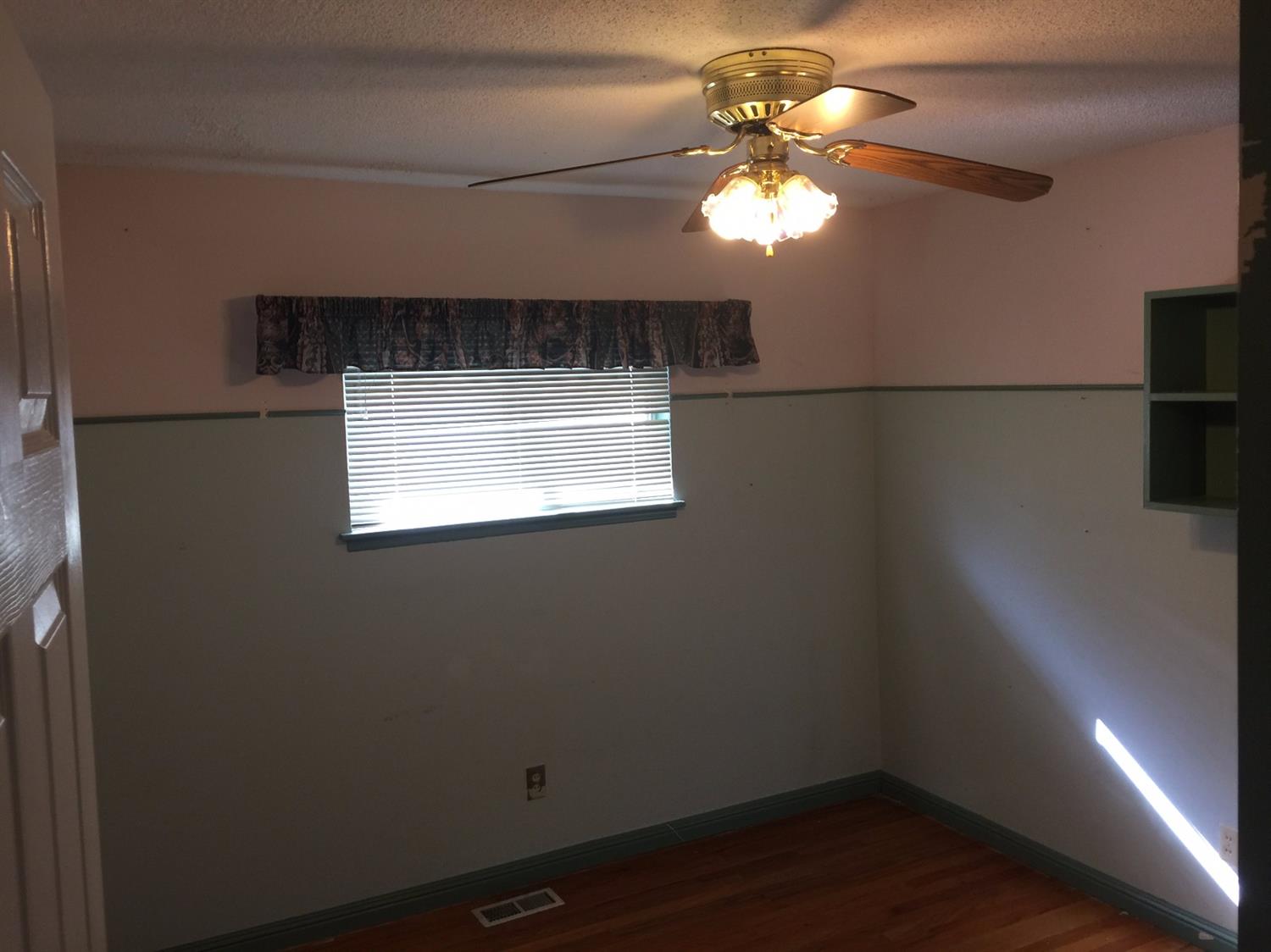 1456 South Hope Avenue Reedley, CA 93654 - Photo 15 of 17 Gallery Image 15