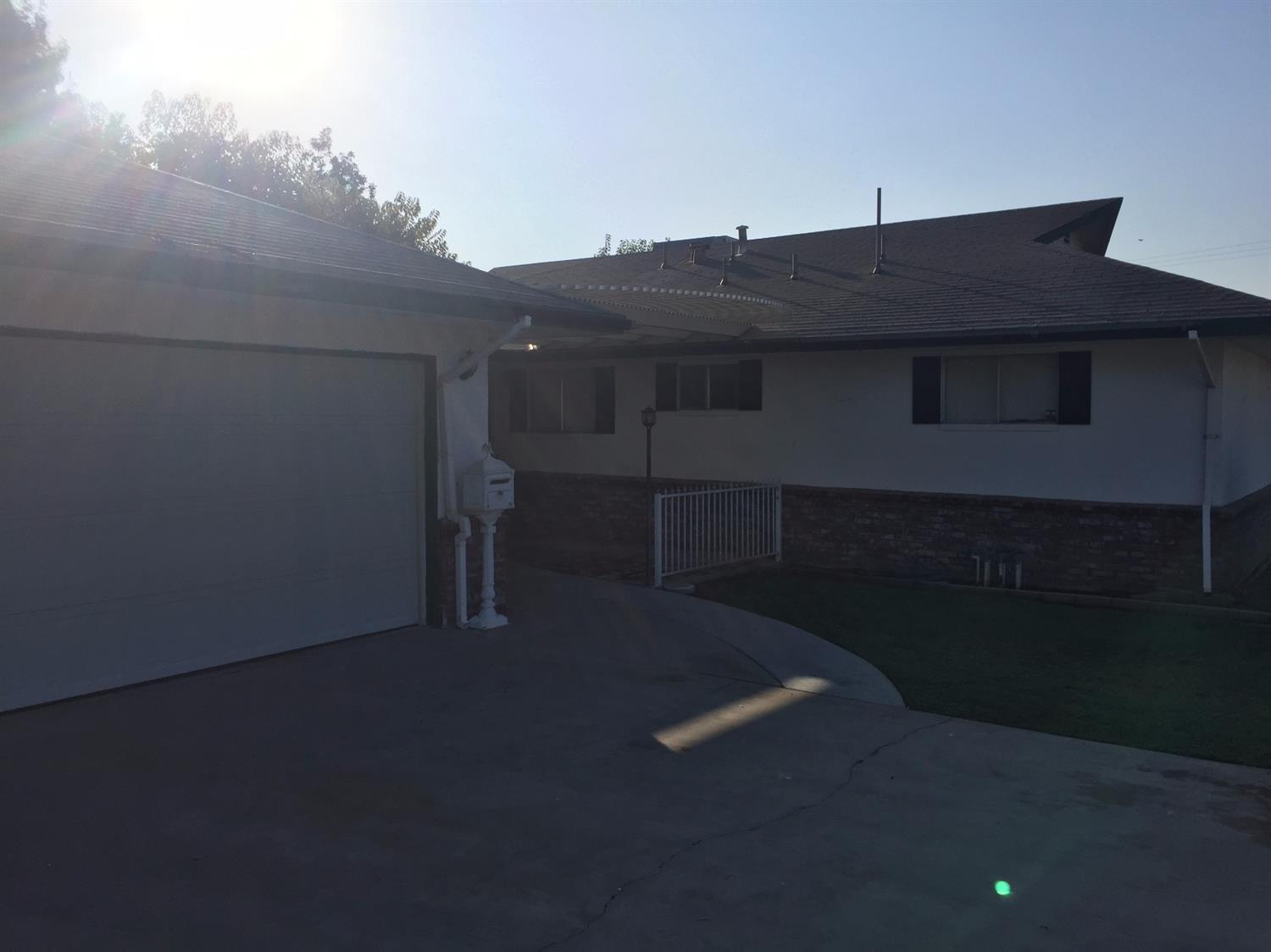 1456 South Hope Avenue Reedley, CA 93654 - Photo 17 of 17 Gallery Image 17