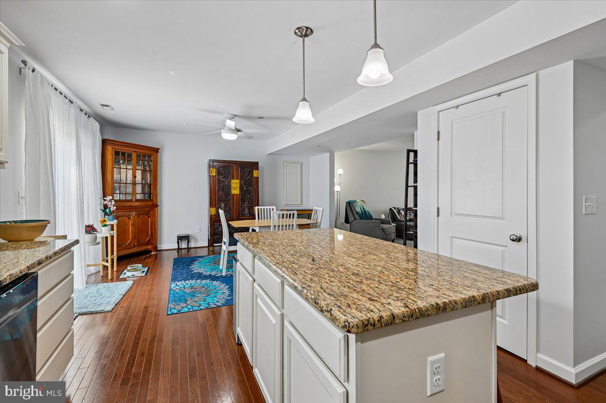 1237 A Juniper Street Shady Side, MD 20764 - Photo 13 of 31 Granite Island Perfect For Cooking