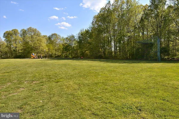 $465,000 | 1237 A Juniper Street, Shady Side, MD 20764