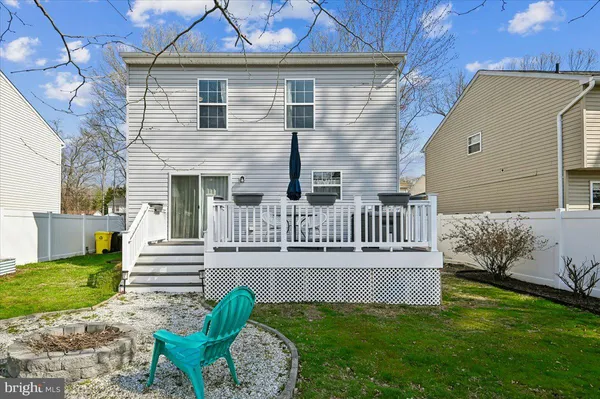 $465,000 | 1237 A Juniper Street, Shady Side, MD 20764
