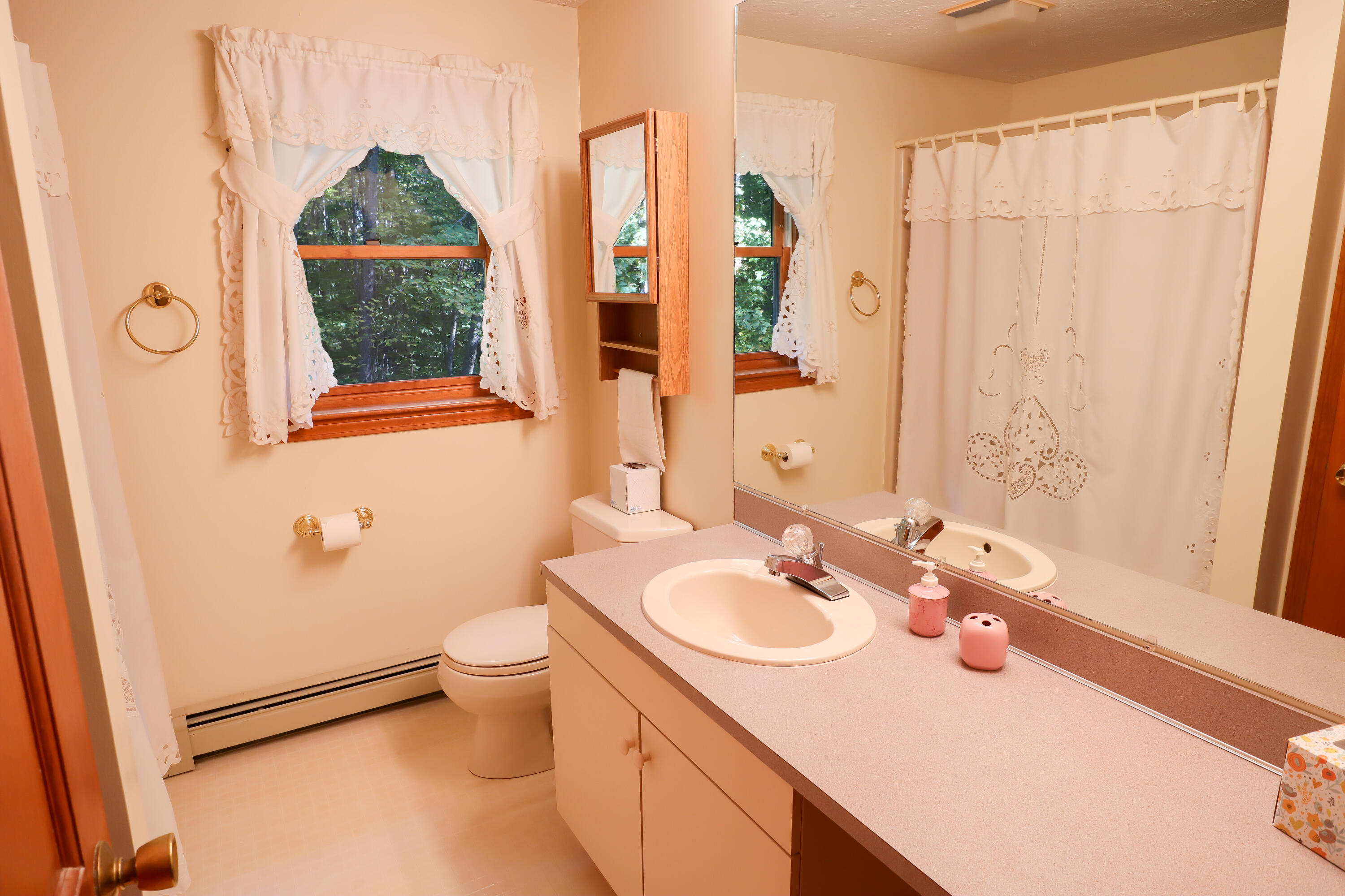 66 Oak Ridge Drive Standish, ME 04084 - Photo 38 of 42 full bath