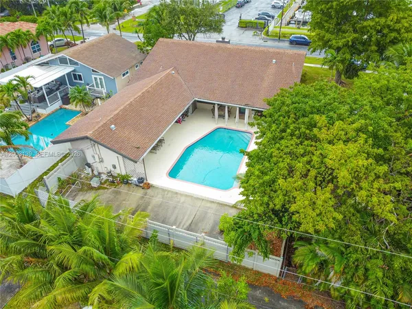 $934,000 | 614 Northeast 3rd Street, Dania Beach, FL 33004