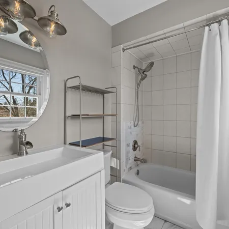$548,000 | 1201 Country Club Road, Lake Zurich, IL 60047