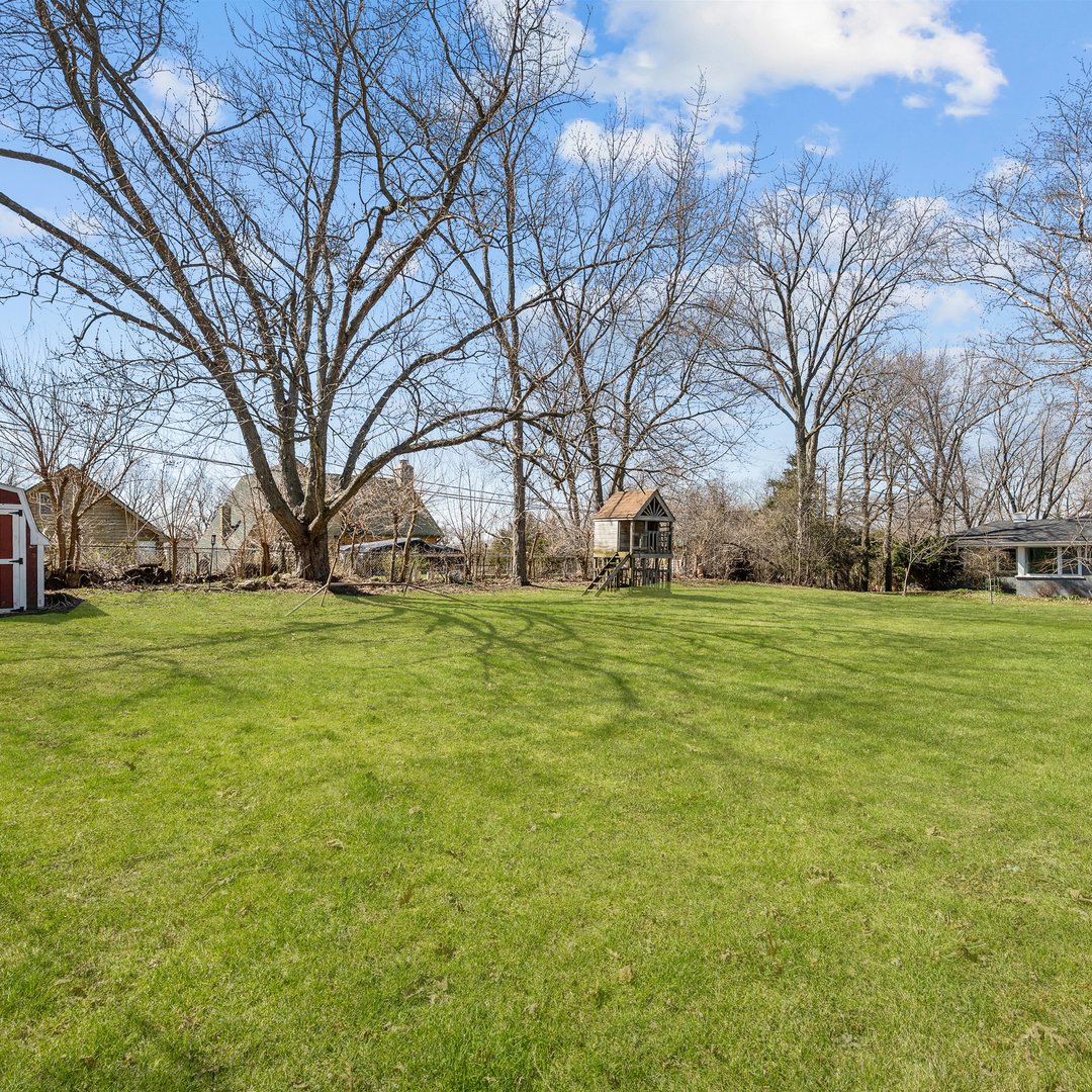 1201 Country Club Road Lake Zurich, IL 60047 - Photo 22 of 26