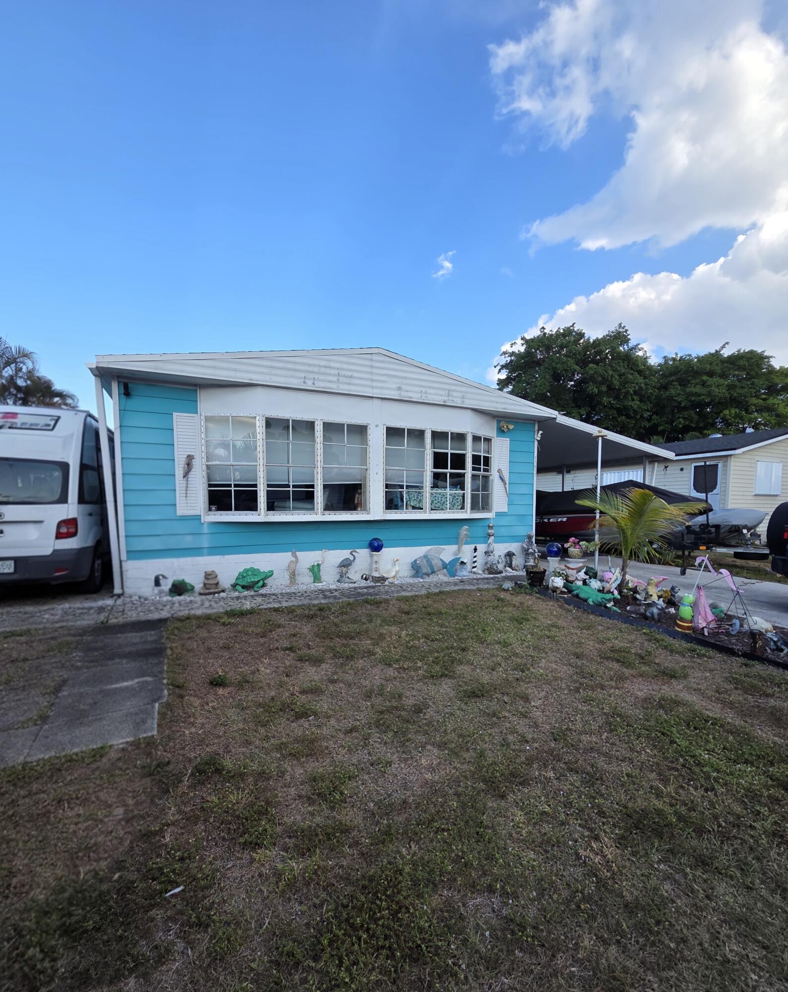 11817 Bay Place Boca Raton, FL 33428 - Photo 3 of 21 20250326_181525(1)