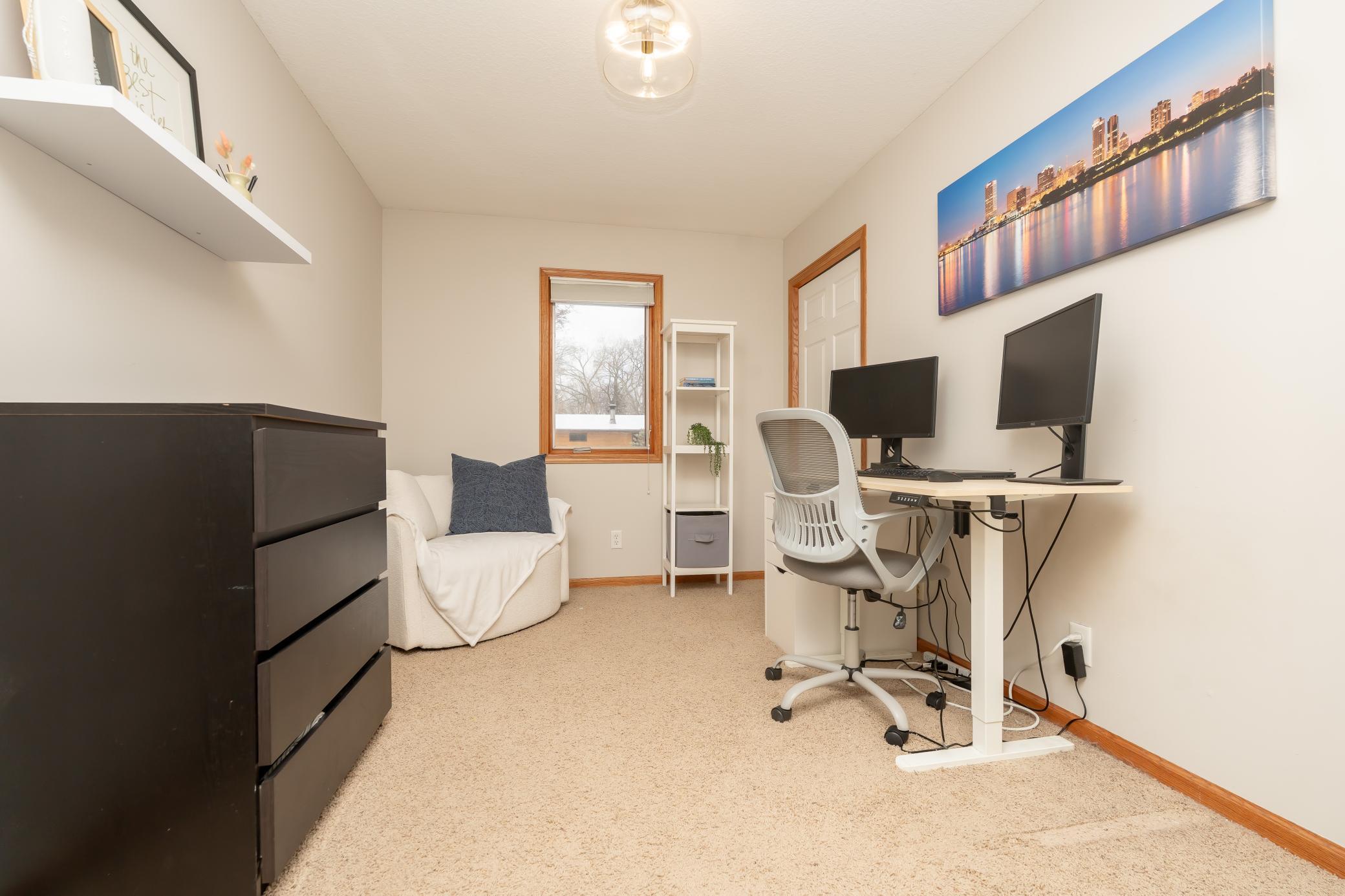 2012 Hillsboro Avenue North Golden Valley, MN 55427 - Photo 16 of 48