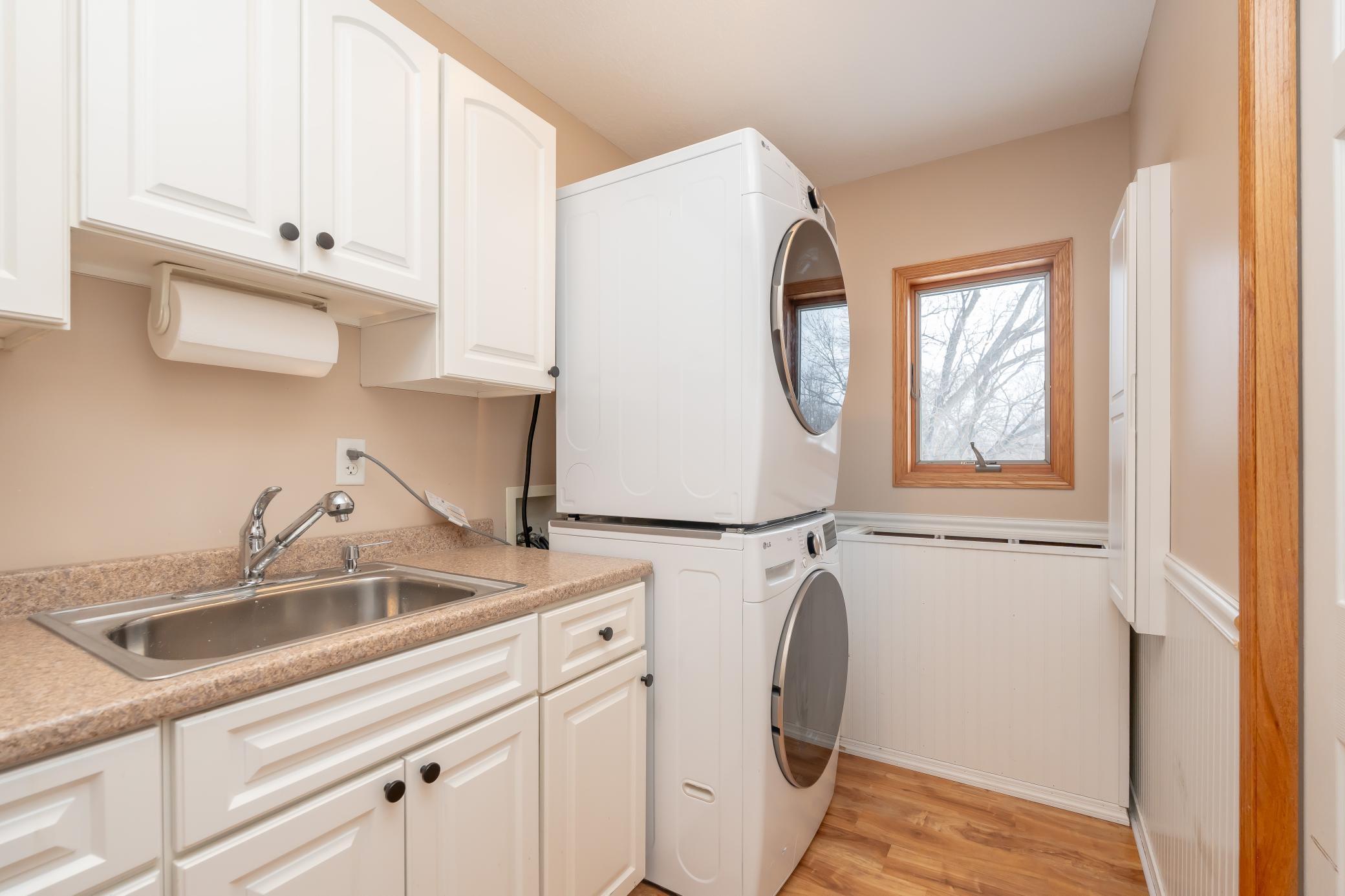 2012 Hillsboro Avenue North Golden Valley, MN 55427 - Photo 19 of 48