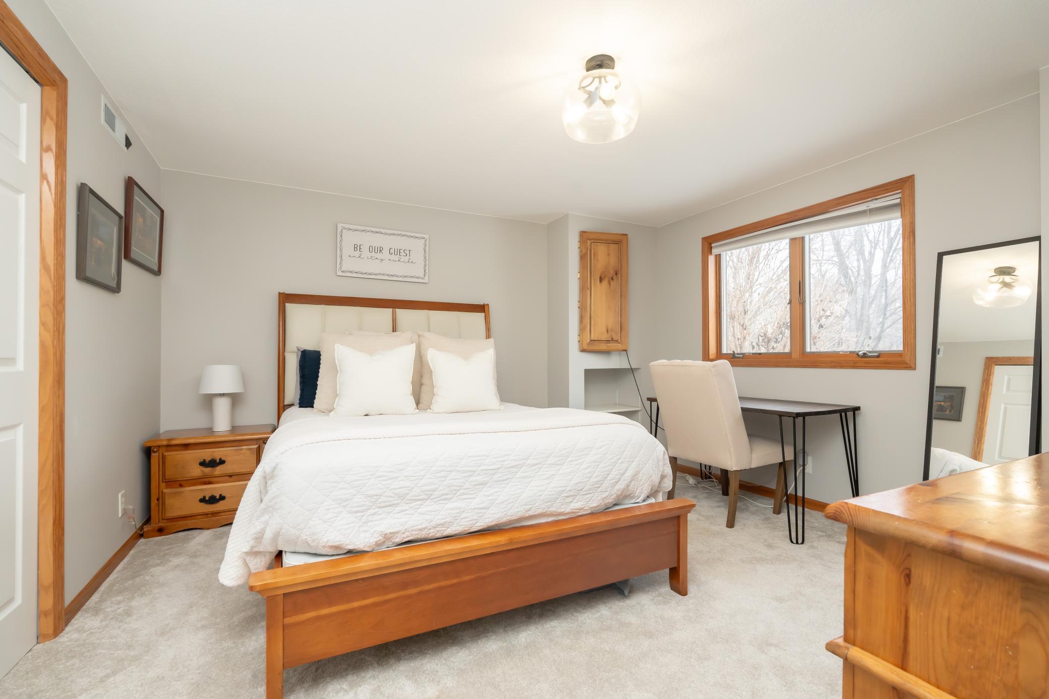 2012 Hillsboro Avenue North Golden Valley, MN 55427 - Photo 28 of 48