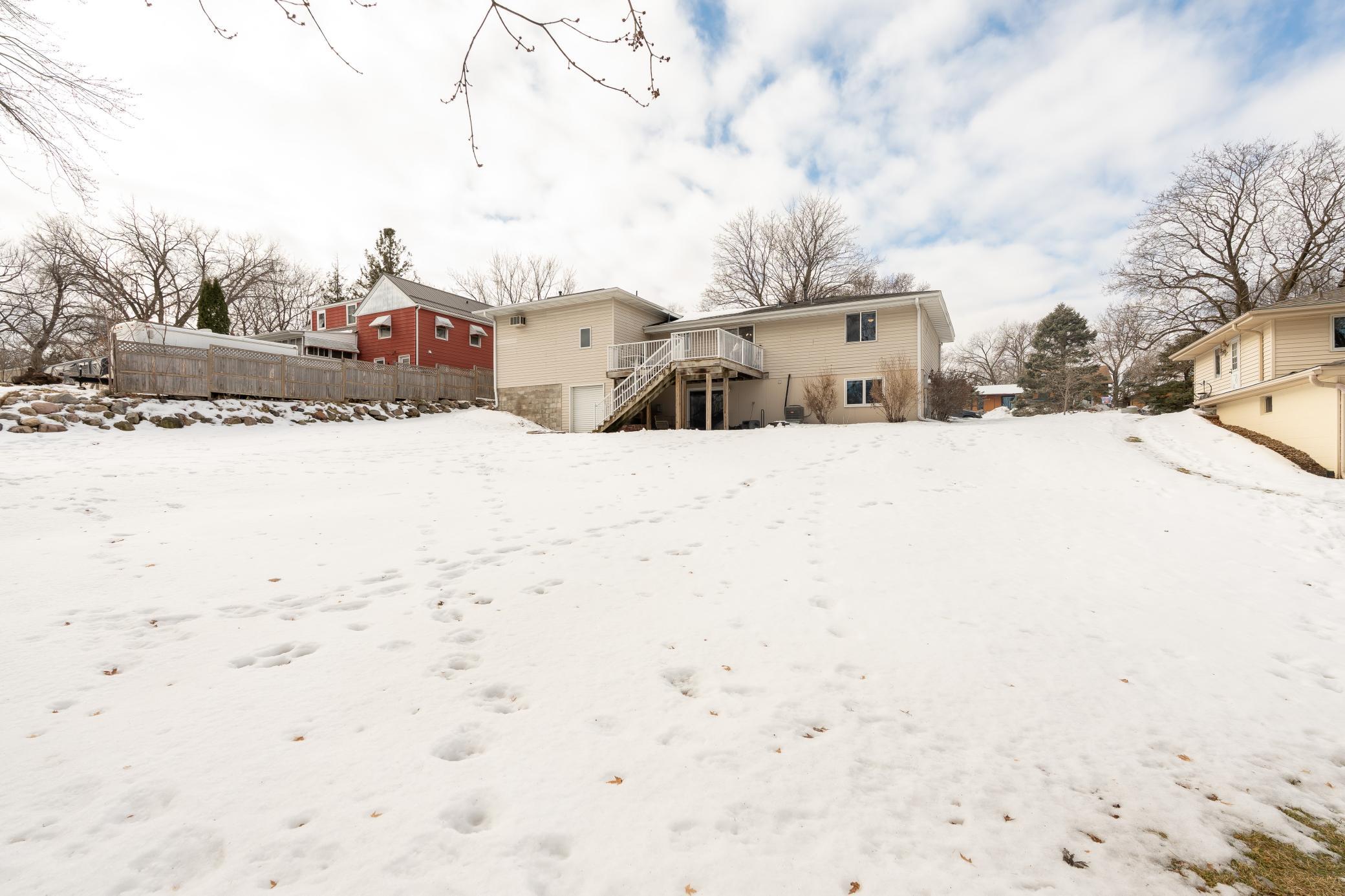 2012 Hillsboro Avenue North Golden Valley, MN 55427 - Photo 39 of 48