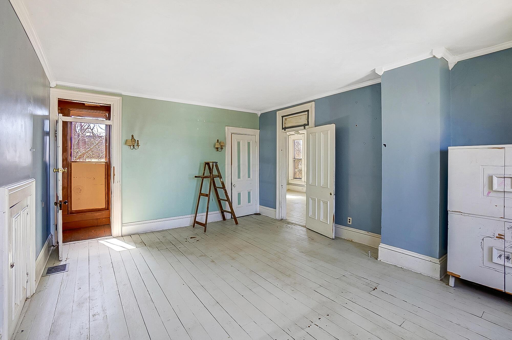 738 South Center Street Springfield, OH 45506 - Photo 24 of 41 036