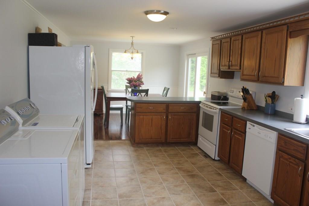 295 Sunset Road Deer Isle, ME 04627 - Photo 9 of 29 Photo