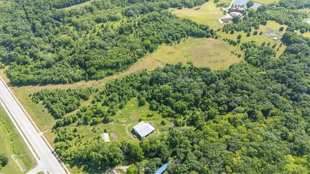 $550,000 | 5300 Lees Summit Road, Kansas City, MO 64136