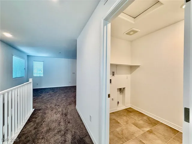 $2,570 | 5805 Avondale Rise Way, Las Vegas, NV 89141