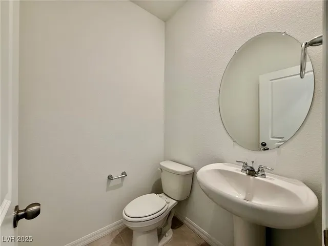$2,570 | 5805 Avondale Rise Way, Las Vegas, NV 89141