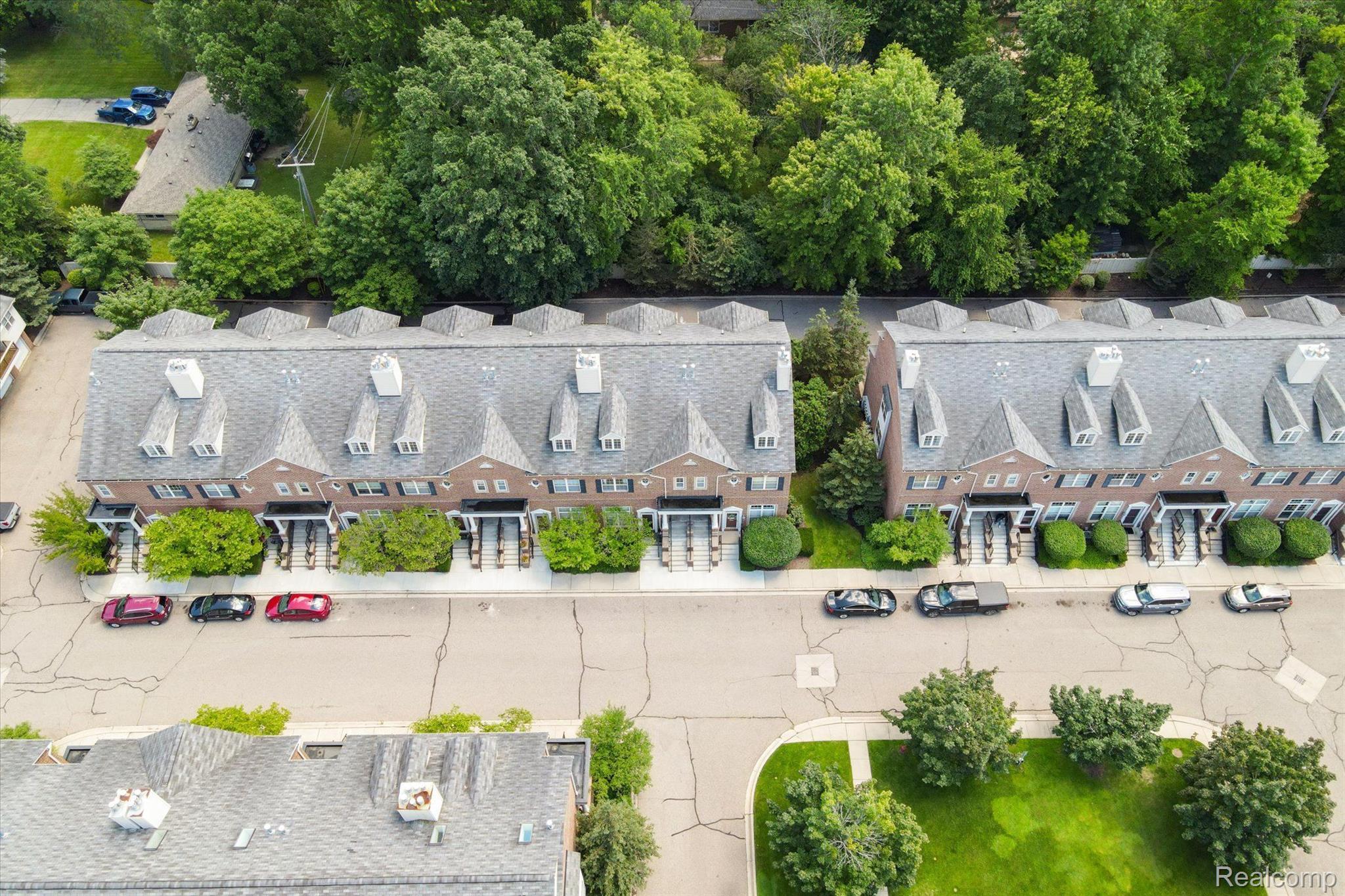 16964 Farmington Road Livonia, MI 48154 - Photo 26 of 38 Gallery Image 26