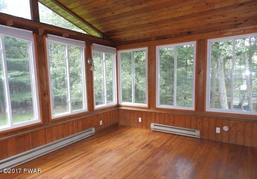 130 Gold Key Road Milford, PA 18337 - Photo 5 of 14 Tash-130-GK-sunroom-1