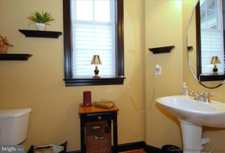 12253 Cypress Spring Road Clarksburg, MD 20871 - Photo 11 of 29 Half Bath 1