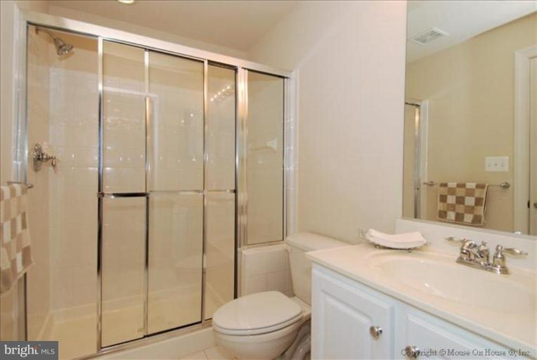 12253 Cypress Spring Road Clarksburg, MD 20871 - Photo 24 of 29 Bath #1