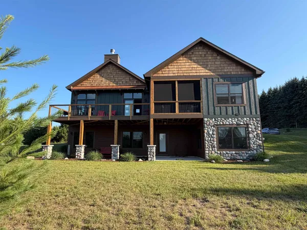 $849,000 | 3483 Sumac Trail, Frankfort, MI 49635