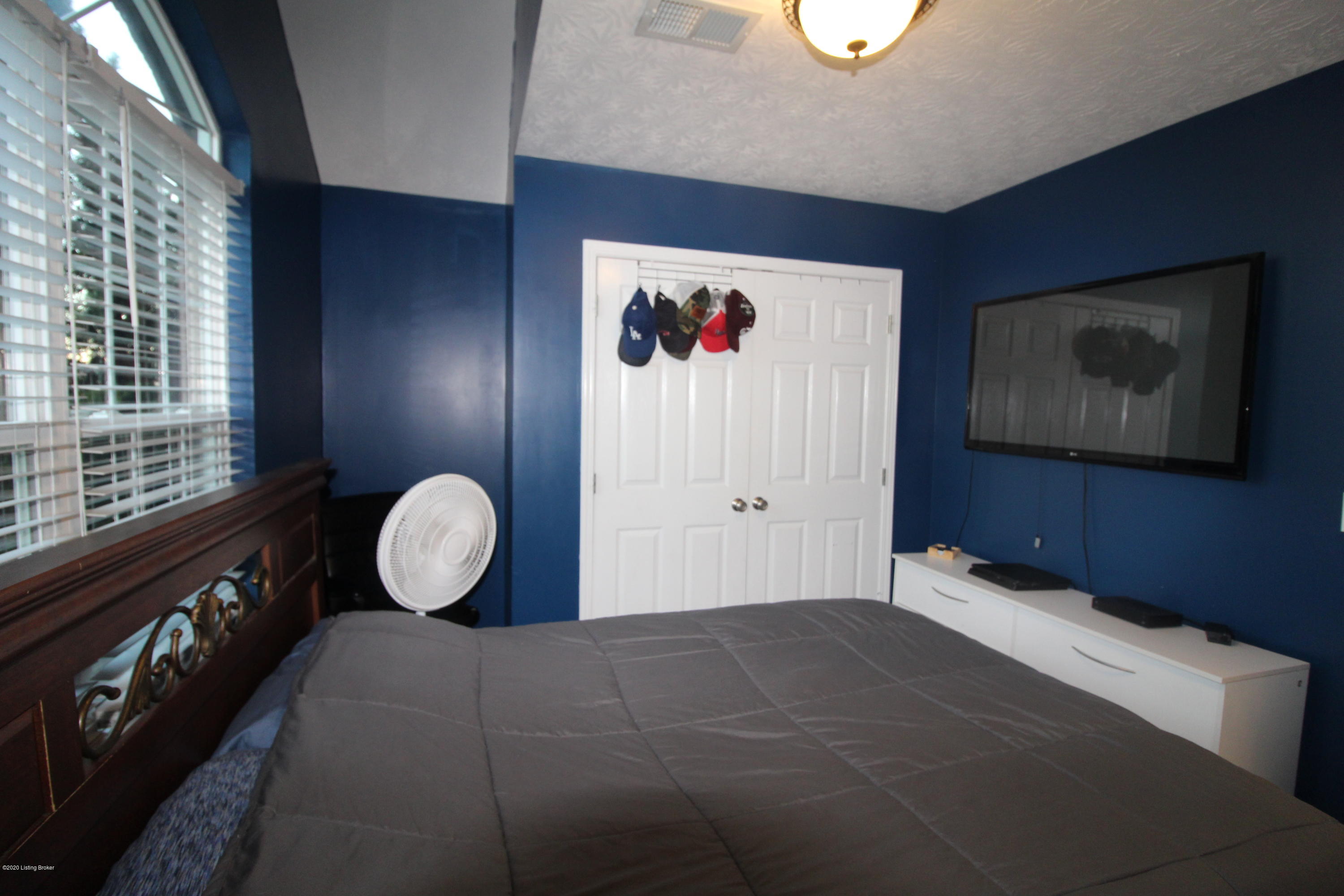 293 Madison Rae Boulevard Shepherdsville, KY 40165 - Photo 27 of 35 059