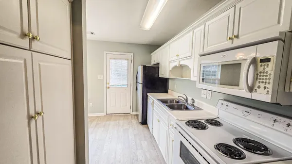 $1,395 | 726 Creekside Drive, Evans, GA 30809