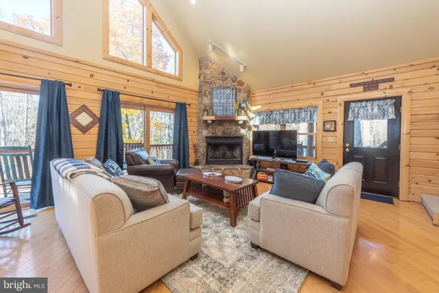 $674,900 | 155 Basswood Way, Oakland, MD 21550