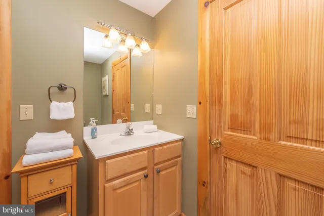 $674,900 | 155 Basswood Way, Oakland, MD 21550