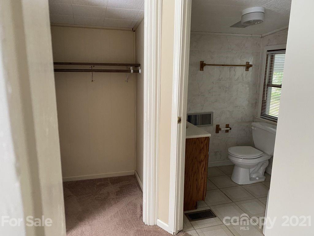 305 Oakdale Road Brevard, NC 28712 - Photo 7 of 9 Gallery Image 7