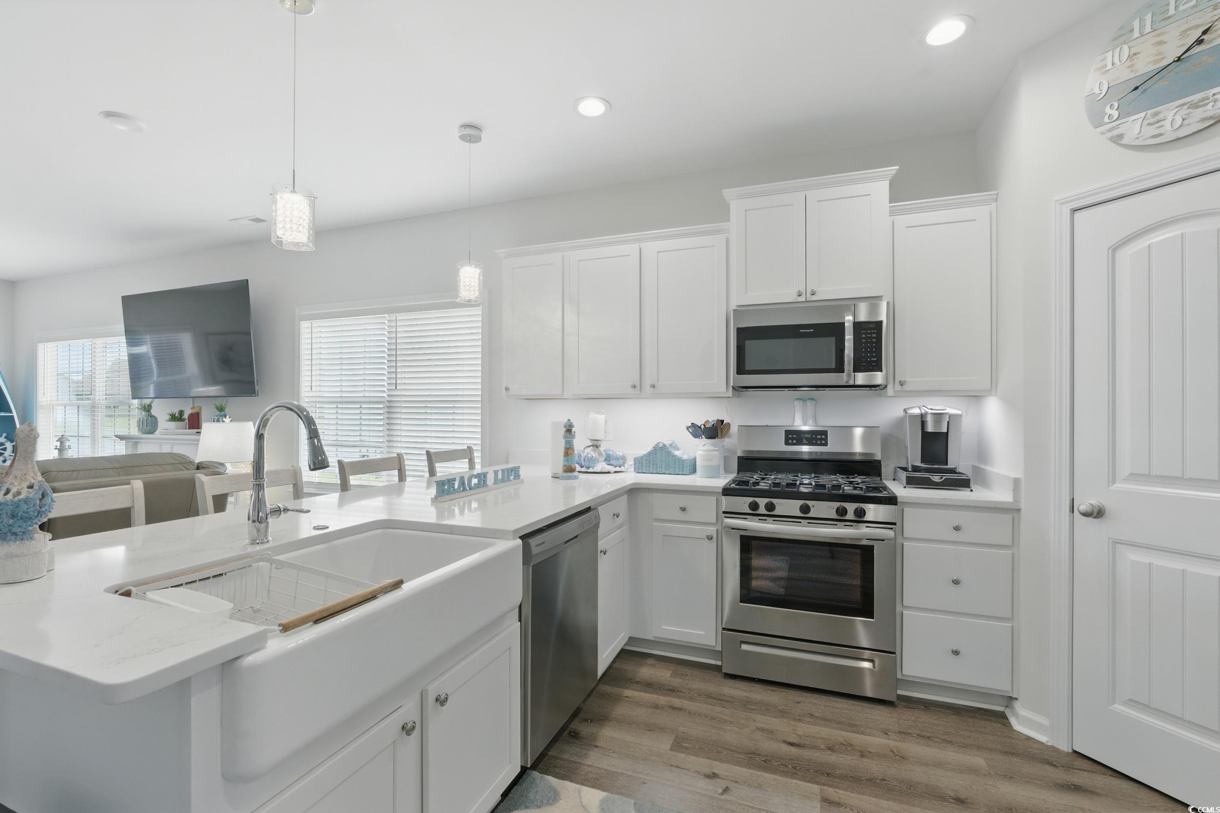 668 Rycola Circle Surfside Beach, SC 29575 - Photo 7 of 40