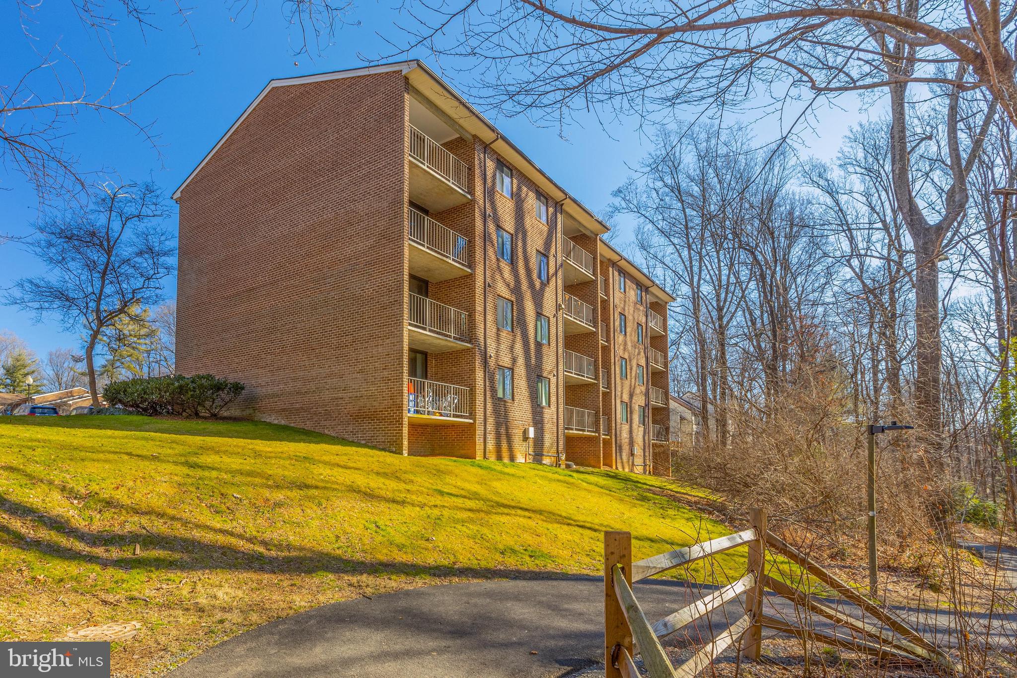 1536 Northgate Square, Unit 12A Reston, VA 20190 - Photo 4 of 30 End Unit w/Large Balcony (Not a Patio Unit)